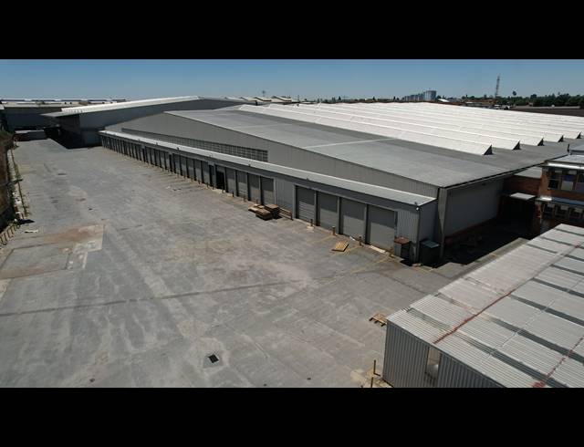 18,000M² FACTORY TO LET IN ROODEKOP